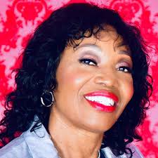 Pearlie Murray's Instagram, Twitter & Facebook