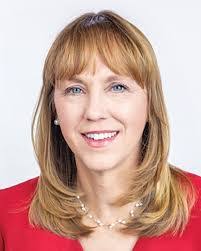 Rebecca Stoops's Instagram, Twitter & Facebook