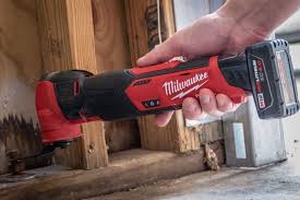 The original m12 fuel drills are good models which these brushless tools are more advanced and they have computerized components. Milwaukee M12 Fuel Oscillating Multi Tool Pro Tool Reviews