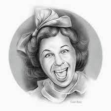 Fanny Short's Instagram, Twitter & Facebook