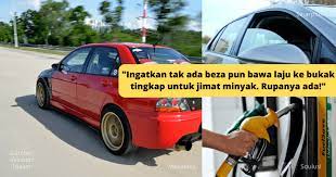 Enjin kereta anda kekurangan minyak hitam / minyak enjin, top up dengan minyak enjin yang baru. Ramai Lagi Tak Tahu Sebenarnya Tips Jimat Minyak Kereta Ini