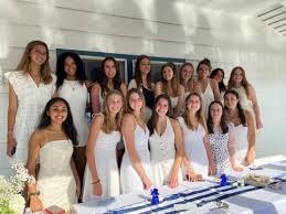 Roundup: Art Show, Beechwood, Private Benjamin …