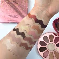 Limited Edition Love Trust Fairy Dust Eye Cheek Palette Tarte Limited Edition Love Trust Fairy Dust Eye Cheek Palette True Makeup Makeup Makeup Swatches