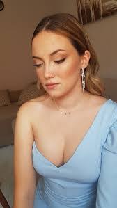 Alicia Bravo's Instagram, Twitter & Facebook