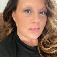 200+ perfiles de «Epps»