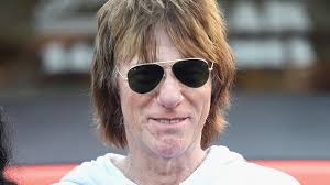 SIMON BECK, Dibujos Sobre La Nieve Y Con Mensaje Ambiental