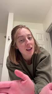 🎵why can’t weee be friends why can’t weee be friends🎵 (it’s not hard to  see past differences & be kind)