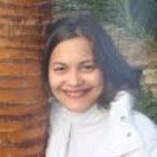 Dalia Pinto's Instagram, Twitter & Facebook