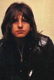 Suzanne Heaton (suzanneheaton27)