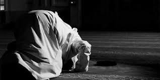 Sama dengan sholat fardhu dan sholat sunnah lainnya, gerakan terakhir dalam sholat tahiyatul masjid adalah mengucapkan salam dua kali dengan. Cara Solat Sunat Tahiyatul Masjid