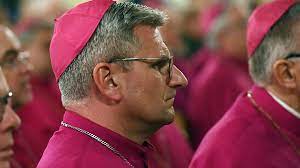 Die ehe in ihrer personalistischen, sakramentalen und ethischen dimension nach lehre und verkündigung karol wojtylas/johannes pauls ii by dominik schwaderlapp ( book ) 3. Kolner Weihbischof Schwaderlapp Steigt Aus Synodalforum Aus Kirche Leben