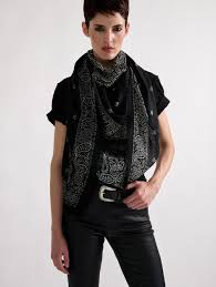 Women Accessories | Black bandana printed scarf | Barbara Bui Official  Online Store