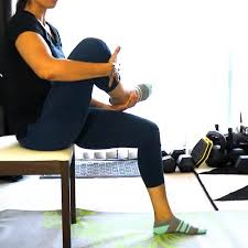 Here is the list of the best exercises for you ! 4 Chair Stretches For Sciatica And Lower Back Pain Relief