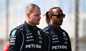 Valtteri bottas tähditti hyvän mielen kiekkotapahtumaa lahdessa. Lewis Hamilton Schumacher Gives Brutal Valtteri Bottas Verdict Ahead Of New F1 Season F1 Sport Express Co Uk
