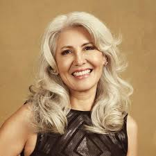 Edith Golden's Instagram, Twitter & Facebook