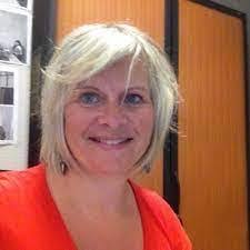 Corine Meyer's Instagram, Twitter & Facebook