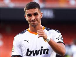 فيران توريس هو الإحساس العظيم لكرة القدم الإسبانية. Ø¬Ø±ÙŠØ¯Ø© Ø§Ù„Ø¬Ø±ÙŠØ¯Ø© Ø§Ù„ÙƒÙˆÙŠØªÙŠØ© ÙÙŠØ±Ø§Ù† ØªÙˆØ±ÙŠØ³ Ø¥Ù„Ù‰ Ø³ÙŠØªÙŠ Ù…Ù‚Ø§Ø¨Ù„ 25 Ù…Ù„ÙŠÙˆÙ† ÙŠÙˆØ±Ùˆ