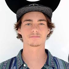 Alex Kissinger's Instagram, Twitter & Facebook