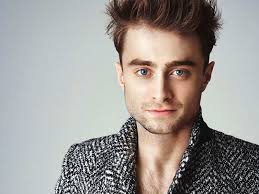 Daniel jacob radcliffe (born 23 july 1989) is an english actor, best known for playing harry potter in the harry potter film series.born and raised in london, radcliffe made his acting debut at age ten in the bbc one television film david copperfield (1999), followed by his feature film debut in the tailor of panama (2001). Harry Potter You Won T Believe What Daniel Radcliffe Did With His Harry Potter Earnings English Movie News Times Of India