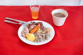 Le Kig Ar Farz Breton Avec Le Verre Cidre Pour Le Potage Qui Provient De La Cuisson Des Legumes Et De La Viande Potage Cidre Legumes
