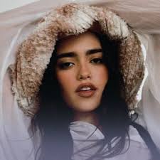 Maia Reficco Updates (@MRUpdating)