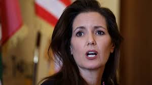 Oakland mayor says public safety reform 'means not just to reform the  police, but to replace the police'