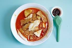 It has been too long since the last time i had curry mee. 7 Must Try Curry Chicken Noodles In Singapore From Ah Heng Heng Kee Da Po To Fook Hai Danielfooddiary Com