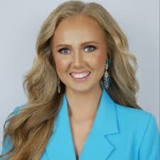 Haley Cobb's Instagram, Twitter & Facebook