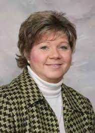 Amanda Pribble's Instagram, Twitter & Facebook