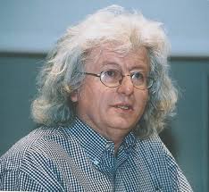 Byl jedním z nejznámějších maďarských a středoevropských spisovatelů své doby. Esterhazy Peter