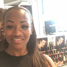 Getting ready for @doubletrue event and @justintimberlake !! He's got the  moves we've got the nails. #cndworld #cndnederland #greatbeautybar