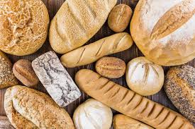 Different Fresh Baked Bread On Table Fre Free Photo Freepik Freephoto Food In 2020 Food Bread Baking Tasty Dishes