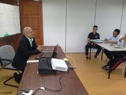 Adapun teori hegemoni yang dicetuskan gramsci adalah sebuah pandangan hidup dan cara berpikir yang dominan, yang didalamnya sebuah konsep tentang kenyataan disebarluaskan dalam masyarakat baik secara. Isu Isu Semasa Dan Dialog Peradaban Quiz Quizalize