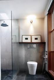 India के ज्यादातर घर में small bathroom होता है। जिसे small bathroom को ध्यान में रखके bathroom tiles pictures भी small bathroom को बड़ा और आकर्सक दिखाए उस तरह का होना चाहिए। bathroom tiles designs and colors में बहोत सारी पैटर्न्स एवेलेबल है। Design Bathroom Modern Bathroom Tiles Design Ideas