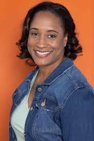 Darlene Vinyard's Instagram, Twitter & Facebook