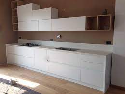Arrex Sole Una Cucina Lineare Con Colonne Dispensa Cucine Arredamento Mobili