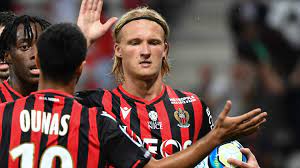 The dane trained with the rest of his teammates normally, but when he returned to the dressing room, he saw that his watch worth 70,000 euros had been stolen from the sports complez. Kasper Dolberg Watch Theft Nice Sack Teenager Lamine Diaby Fadiga Goal Com