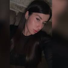 היי.. האם יש מישהי שמעבירה קורס להדבקת ריסים בנהריה ? אשמח להמלצות :)