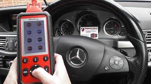 Mercedes Abs Esp Warning Reset Fault 447100 L6 2 Front Right Abs Sensor Md808 Pro Youtube