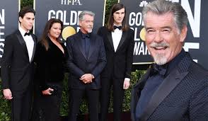 The irish actor is a low. Pierce Brosnan Proudly Poses With Wife And Sons At Golden Globes