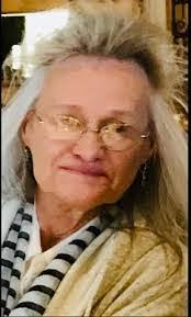 Regina Dunbar's Instagram, Twitter & Facebook