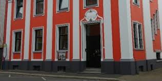 Das angebotene einfamilienhaus finden sie in ruhiger und gewachsener wohnlage von moers im beliebten ortsteil. Neues Im Drk Haus Der Familie Lokalklick Eu