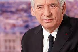 Bayrou en Péril: Vote de Confiance imminent! Que va-t-il se passer? - Imagen principal del artículo