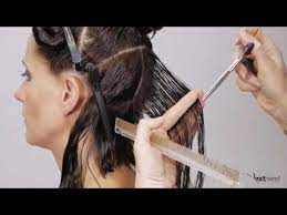 À travers cette rubrique, nous vous proposons plusieurs techniques pour couper les. Tuto X2f Training Coupe Degrade Pointe Avec Les Ciseaux Exthand Youtube Comment Couper Les Cheveux Coupe De Cheveux Techniques De Coupe De Cheveux
