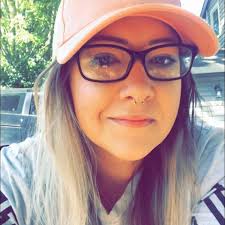 y'all ! this is my friend ellie ! she's looking for someone to talk to  while she's away. she's hilarious and super chill. i look up to her a lot  and you'd