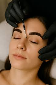 Anyone do lash lift and tint?