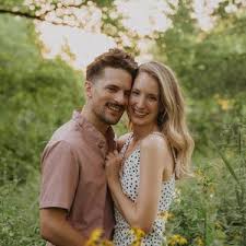 Hannah Bick and Andrew Flint's Wedding Registry