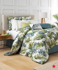 Perfect For A Beach House Or Summer Home This Boca Raton Comforter Is A Tropical Beauty Shop Macys Com Now For More Coastal Looks Yatak Odasi Tropikal Yatak Ortusu