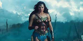 Wonder woman also played a role in the superhero team up movie justice league, as well as director's zack snyder's upcoming cut of the movie, which comes out. Gal Gadot Was Real Life Wonder Woman During A Children S Hospital Visit