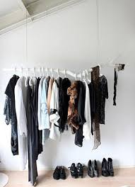 Hugedomains Com Ilparaitque Com Is For Sale Il Para It Que Clothing Rack Diy Clothes Rack Branch Decor